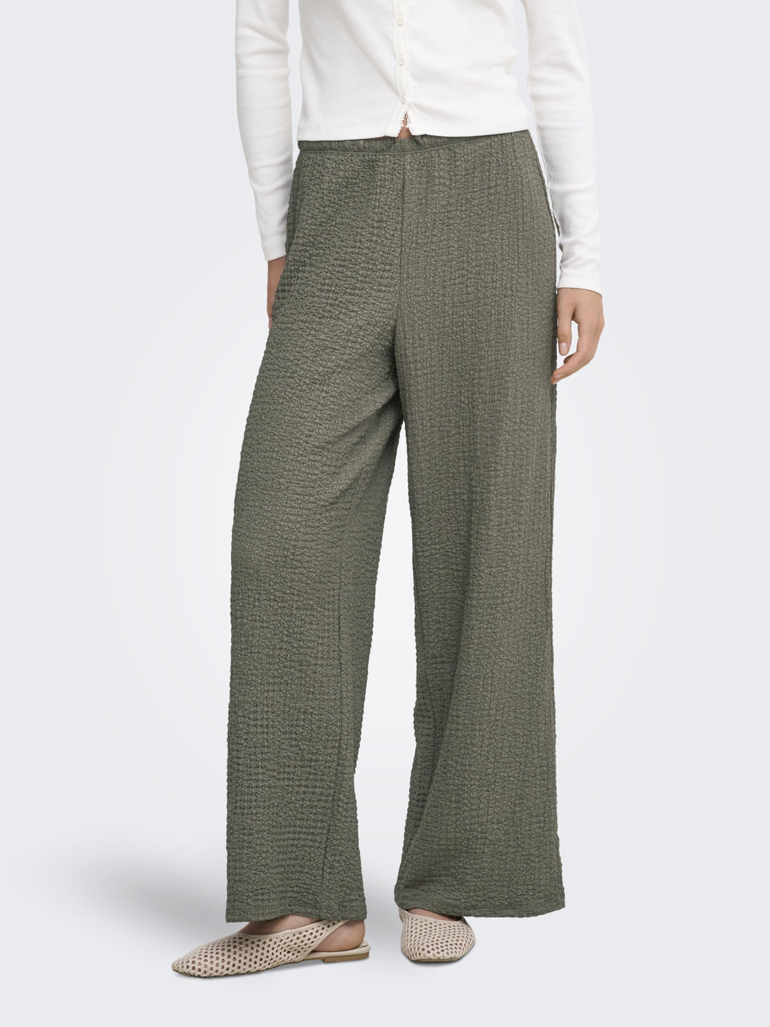 ONLERIKKA HW WIDE CRINKLE PANT PNT, Smokey Olive 303968 Bild 4