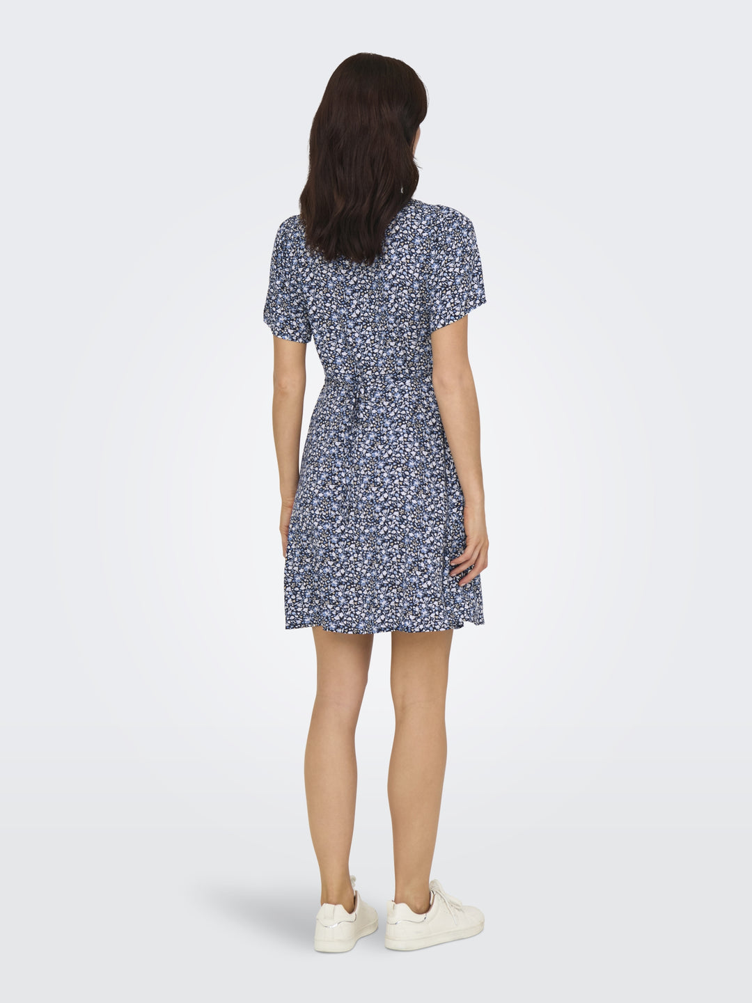 ONLEVIDA S/S SHORT DRESS WVN NOOS, Night Sky/SOFIA WHITE BLUE DITSY 194962026 Bild 4