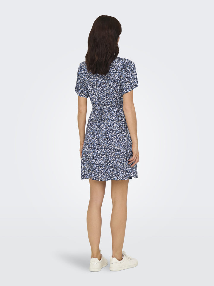 ONLEVIDA S/S SHORT DRESS WVN NOOS, Night Sky/SOFIA WHITE BLUE DITSY 194962026 Bild 4