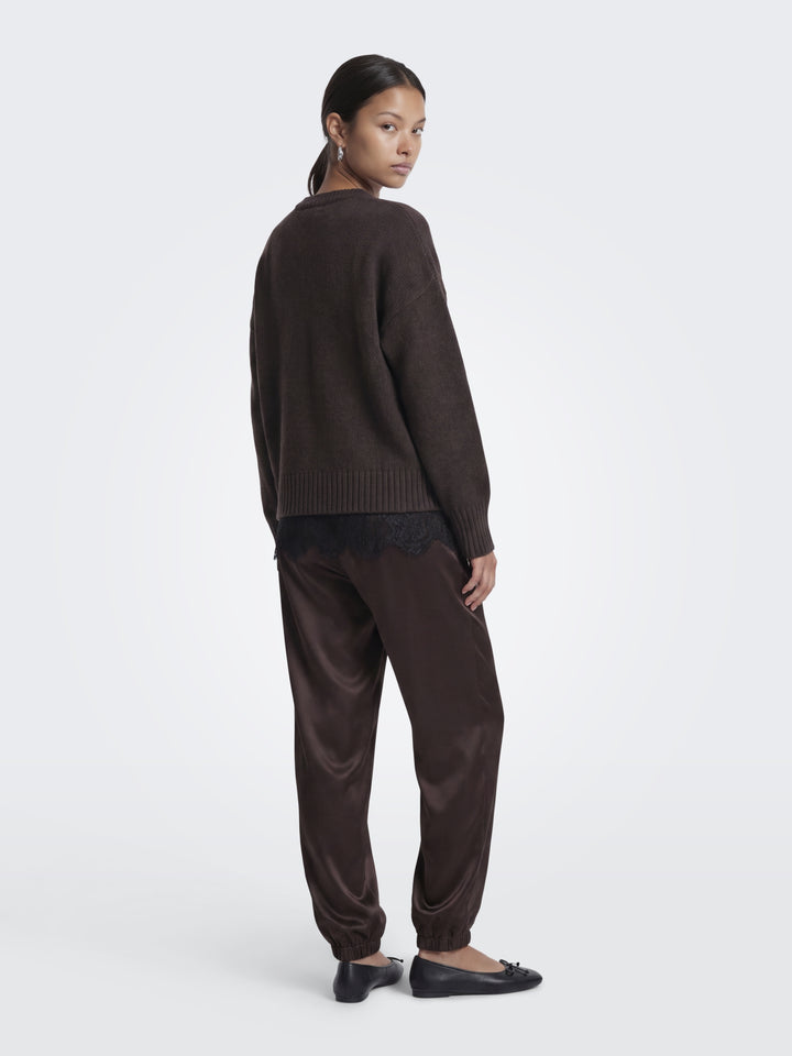 ONLEVIE LS LACE MIX O-NECK CS KNT, Coffee Bean/Black Lace 237375001 Bild 7