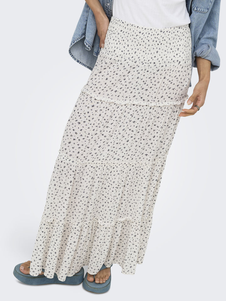 ONLFERNANDA LIFE LAYRED LONG SKIRT, Cloud Dancer/LUKKI BLUE DITSY 177922001 Bild 7