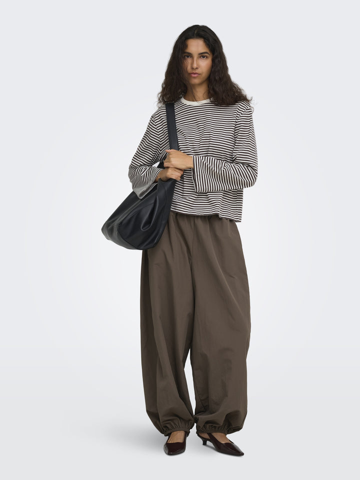 ONLFREJA STRIPE L/S WIDE SLEEVE JRS, Coffee Bean/Cloud dancer (mel) 237375002 Bild 6
