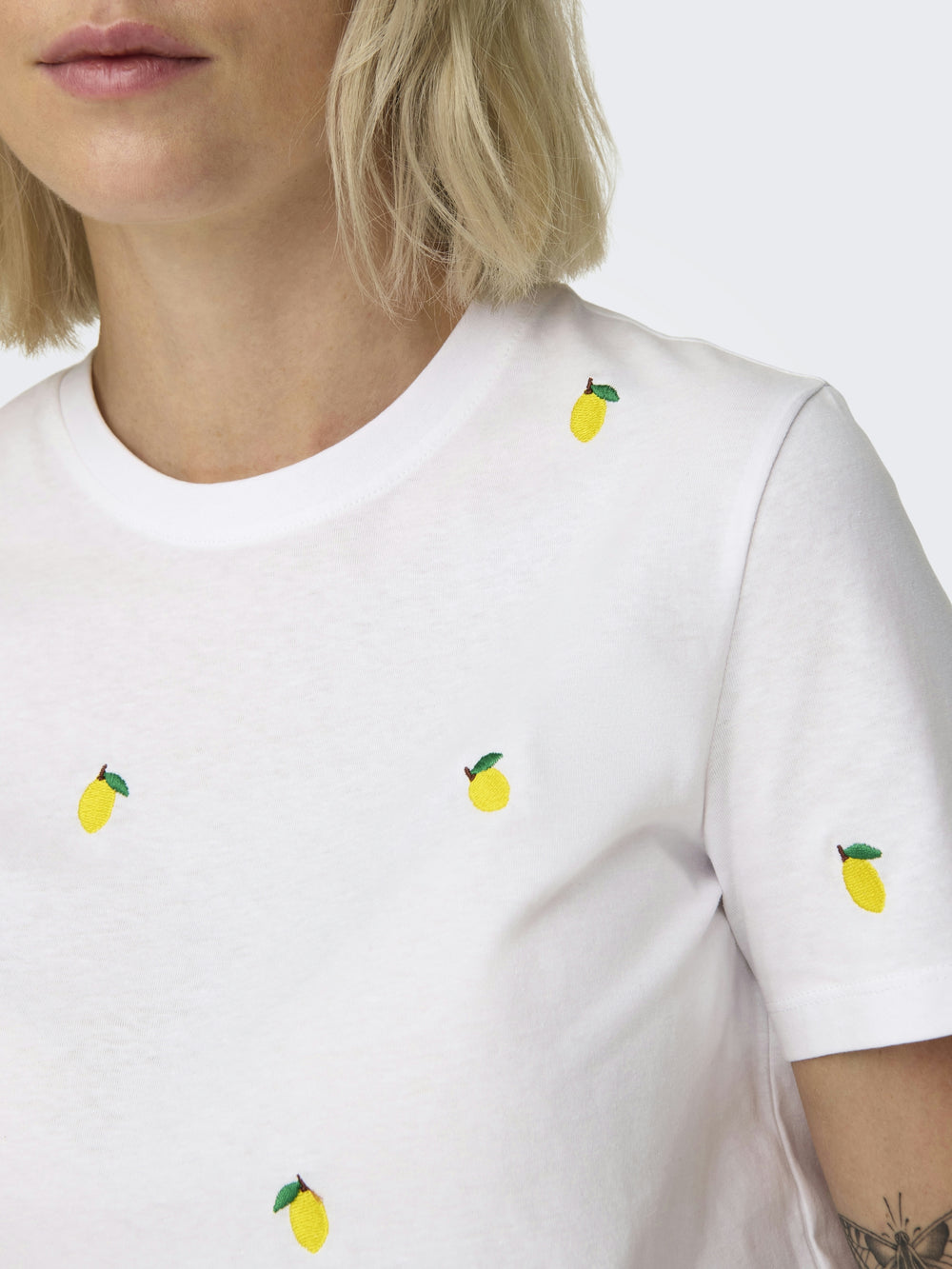 ONLKETTY S/S O-NECK TOP JRS NOOS, Bright White/Lemon 190858005 Bild 2