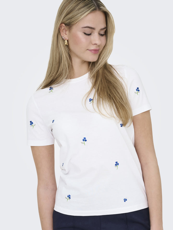 ONLKETTY S/S O-NECK TOP JRS NOOS, Bright White/True blue flowers 190858015 Bild 7