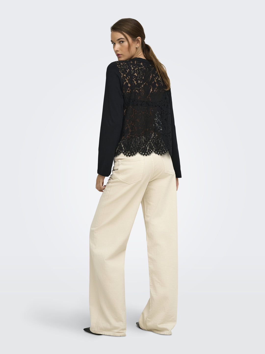 ONLLANIA L/S LACE TOP CS JRS, Black 177911 Bild 6