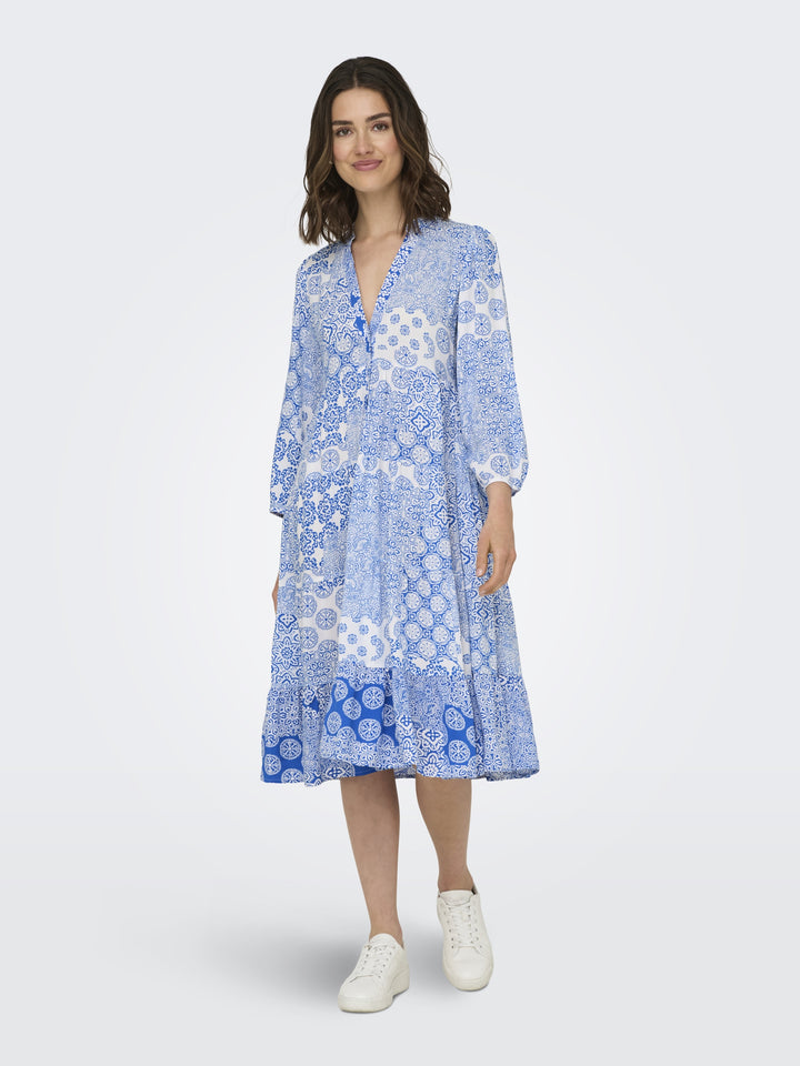 ONLMILANA 7/8 DRESS WVN NOOS, Princess Blue/MIX GRAPHIC 219550010 Bild 5