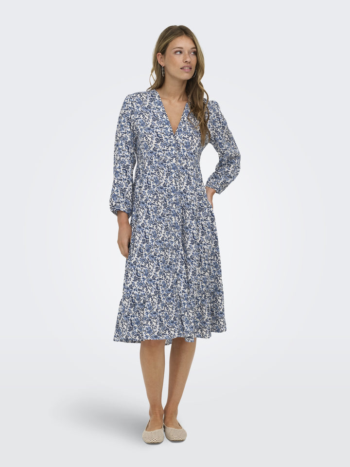 ONLMILANA 7/8 DRESS WVN NOOS, Coronet Blue/JADIE FLOWER 240355011 Bild 6