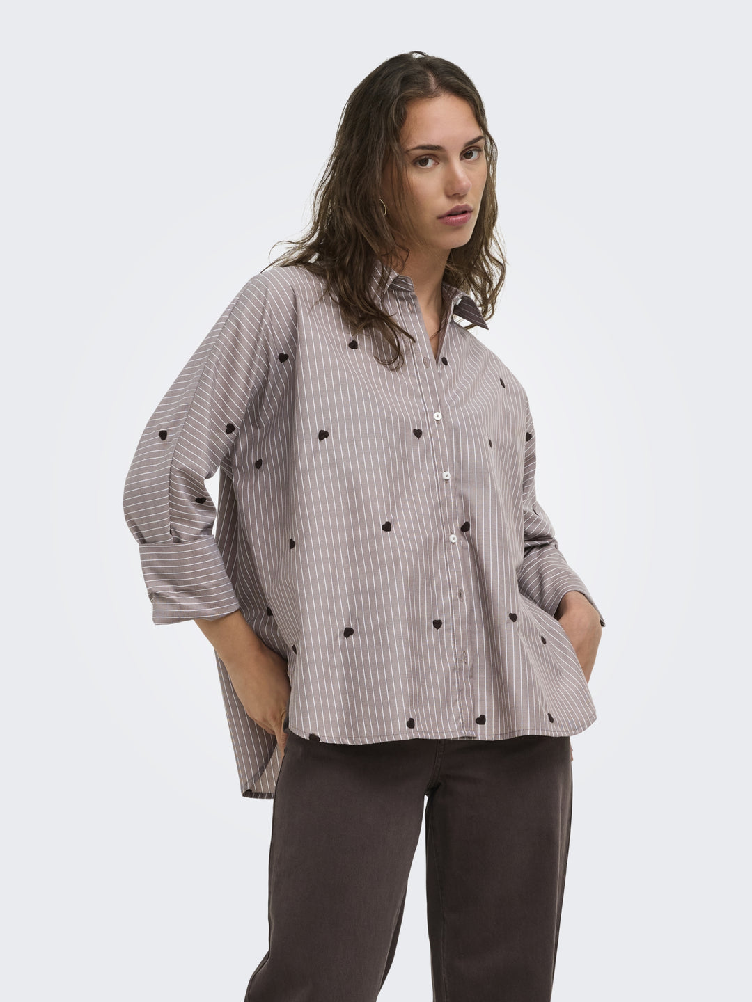 ONLNEW LINA GRACE STR EMB SHIRT NOO, Coffee Bean/STRIPE W. COFFEE BEAN H 237375008 Bild 4