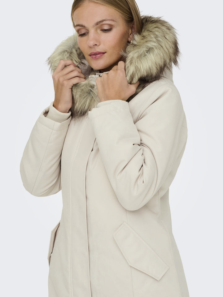 ONLNEWKATY PARKA LIFE OTW CC, Moonbeam/NATURE FUR 201511002 Bild 6