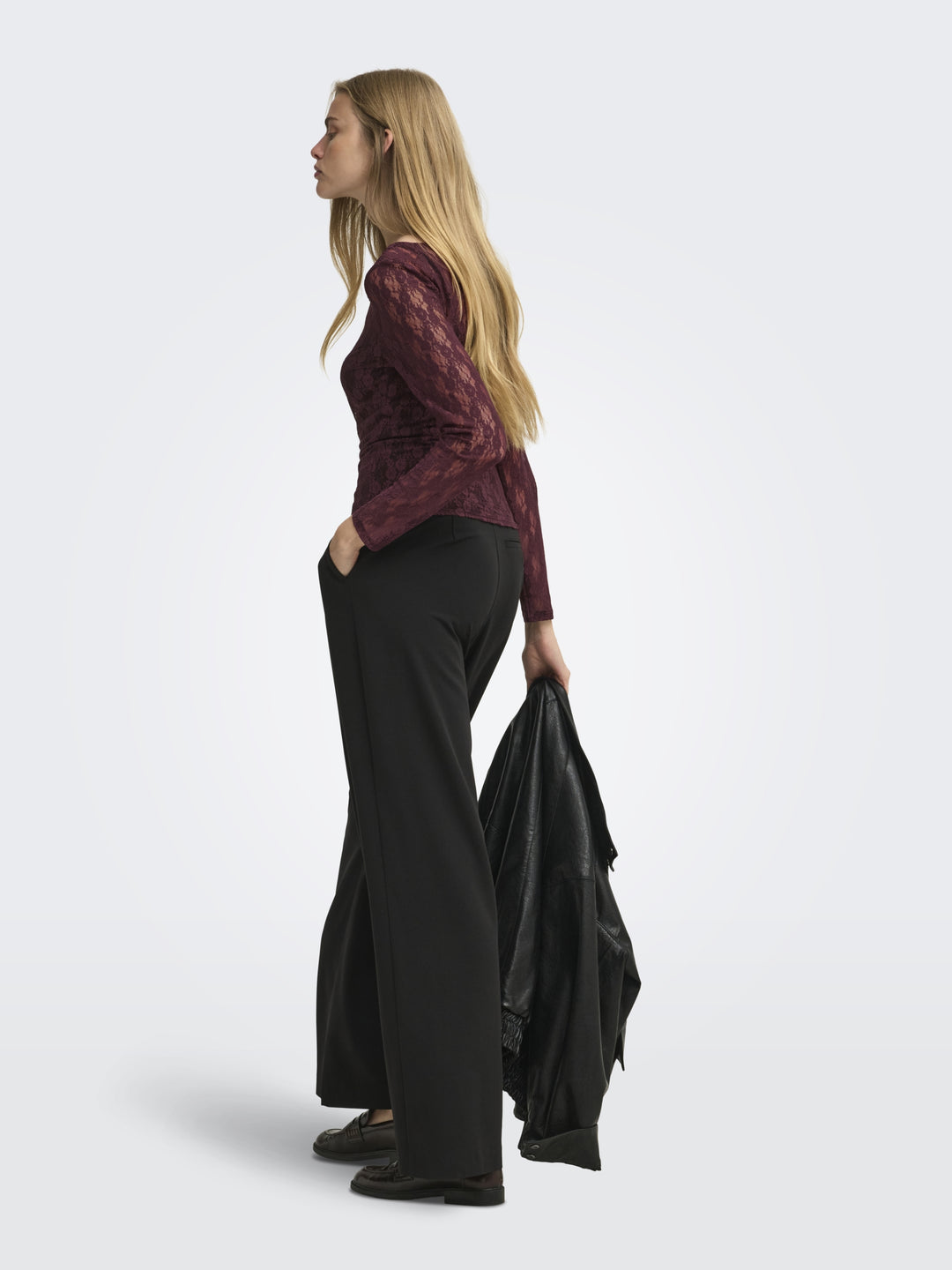 ONLNIKITA L/S BOATNECK LACE TOP BOX, Decadent Chocolate 215570 Bild 7