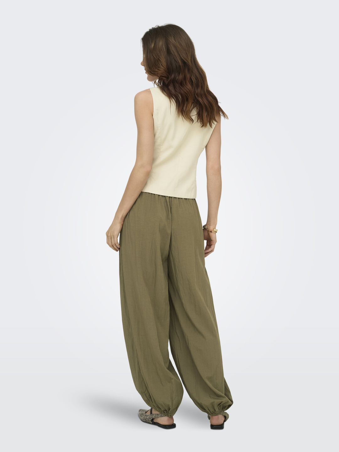 ONLNITA PLEATED BALLOON PANT PNT, Capers 293837 Bild 5