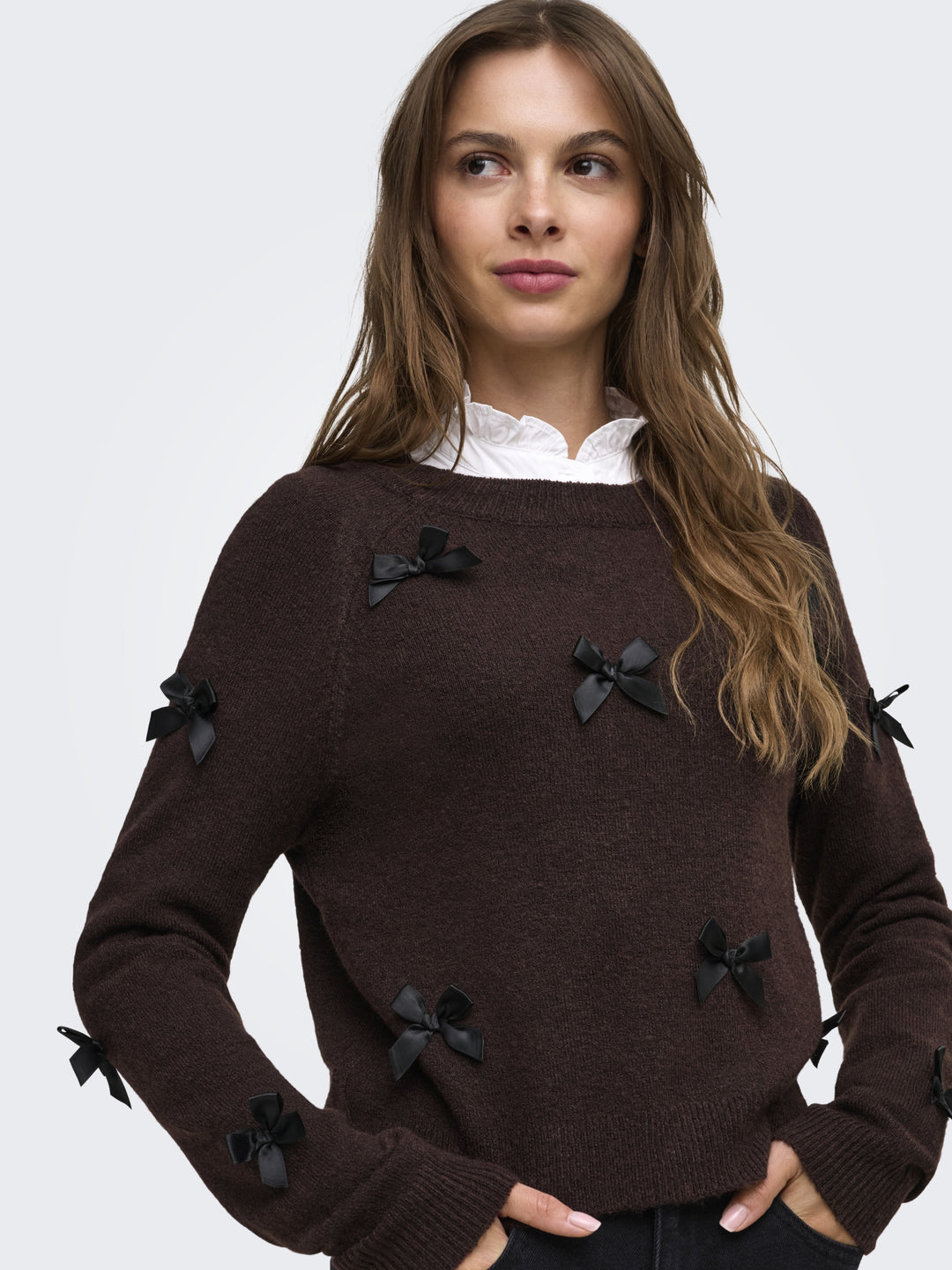 ONLNOELLE LS BOW PULLOVER KNT, Chocolate Torte/Black Bows 244915003 Bild 7