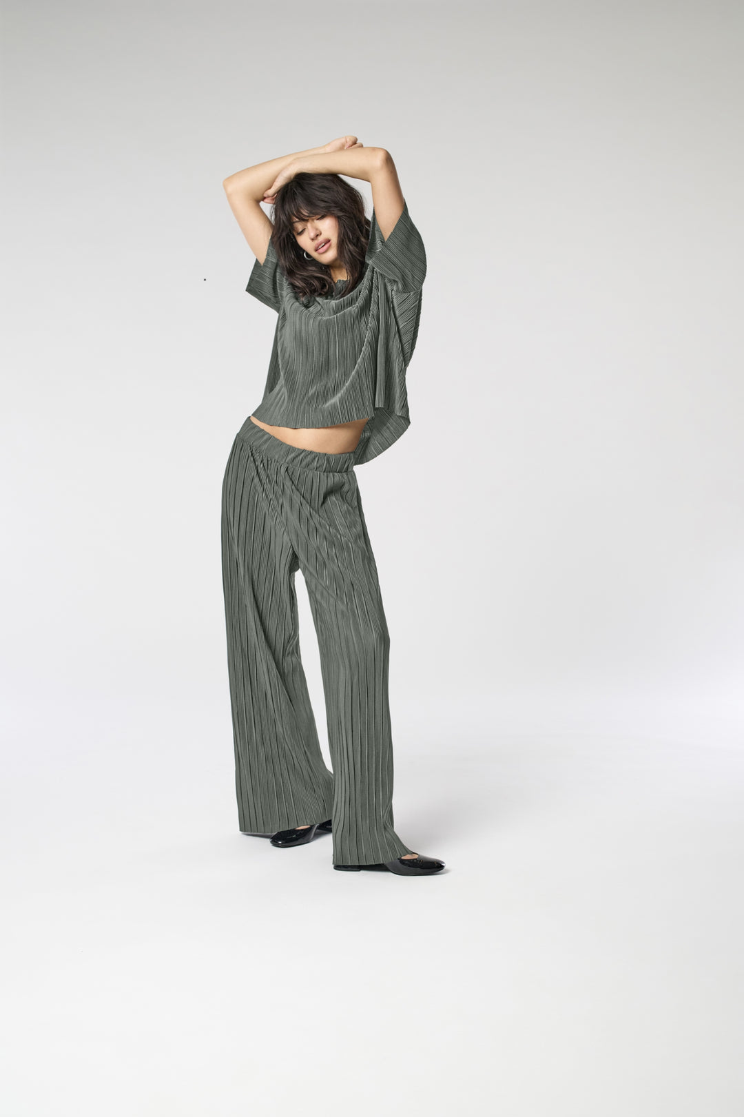 ONLRAVENNA PLISSE PANT NOOS JRS, Agave Green 179907 Bild 5