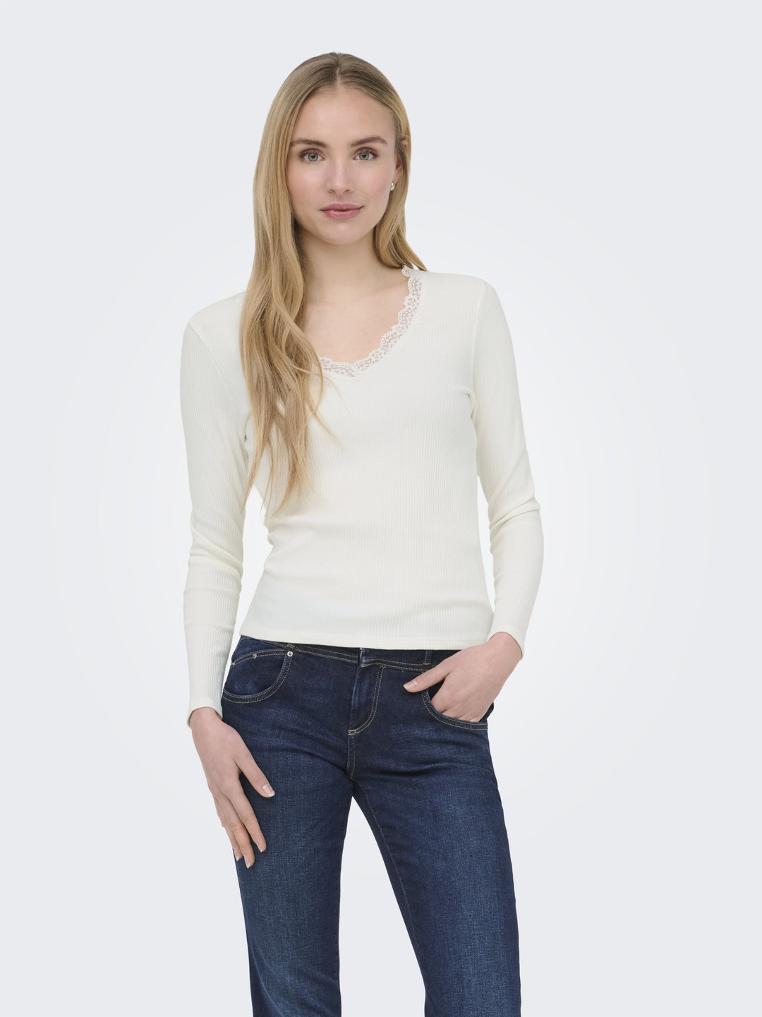 ONLSARA SHARAI L/S V-NECK TOP JRS N, Cloud Dancer 177922 Bild 4
