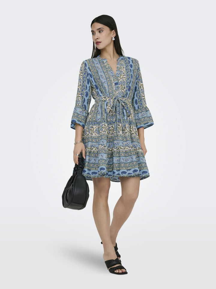 ONLSINA LIFE 3/4 SHORT DRESS NOOS W, Cloud Dancer/SINA PAISLEY 177922001 Bild 4