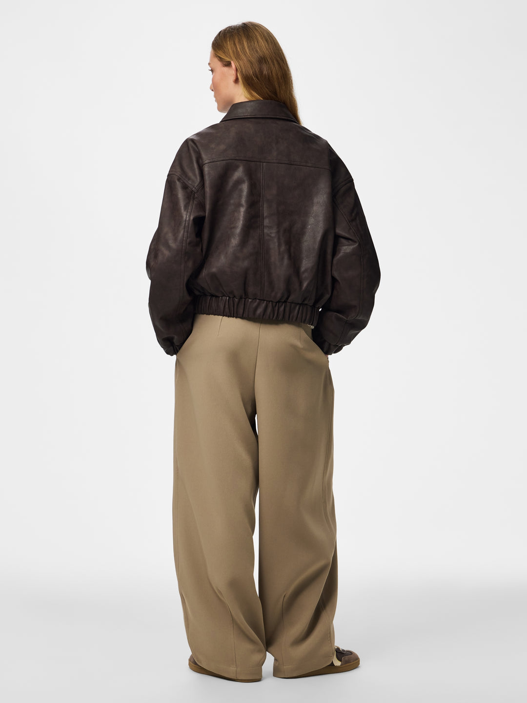 PCARIANA BOMBER JACKET WB, Chicory Coffee 276535 Bild 3