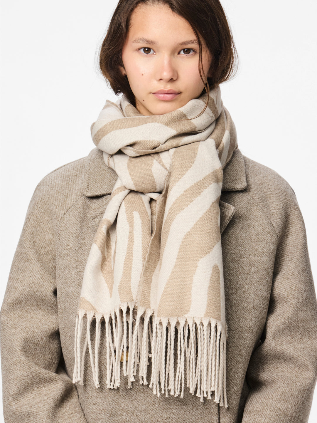 PCELIN LONG SCARF NOOS BC, Silver Lining/GREIGE 286939001 Bild 2