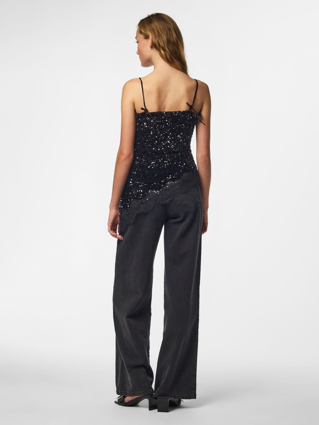 PCKAMMY STRAP LACE TOP JRS BC, Black/Black sequins 179276001 Bild 4