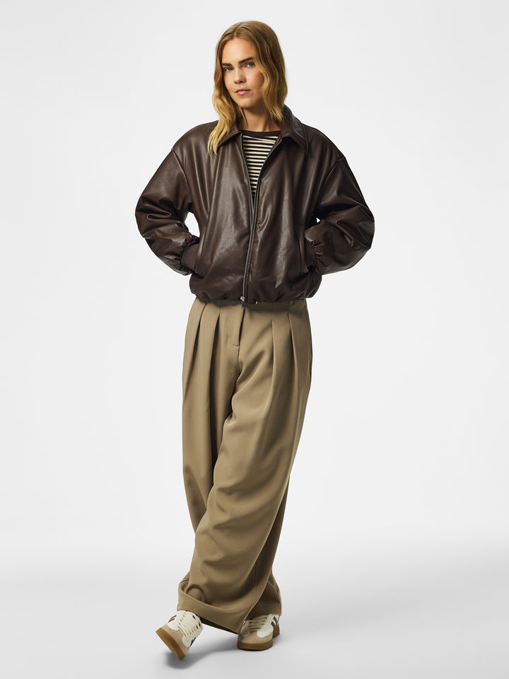 PCLARA PADDED COATED BOMBER JACKET, Hot Fudge 302664 Bild 8