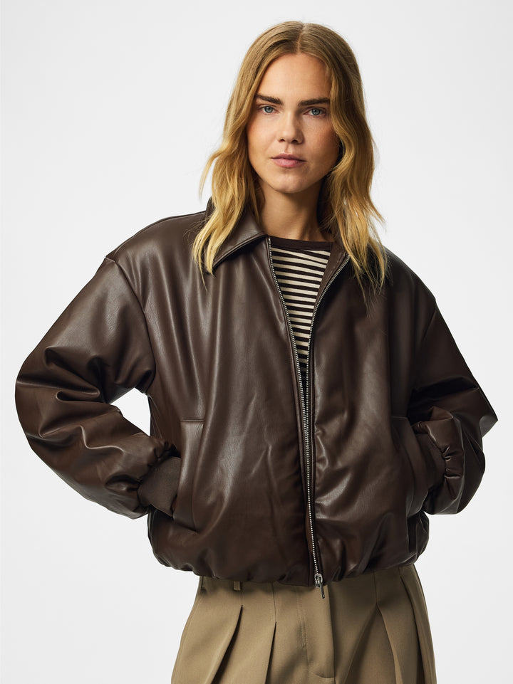 PCLARA PADDED COATED BOMBER JACKET, Hot Fudge 302664 Bild 9