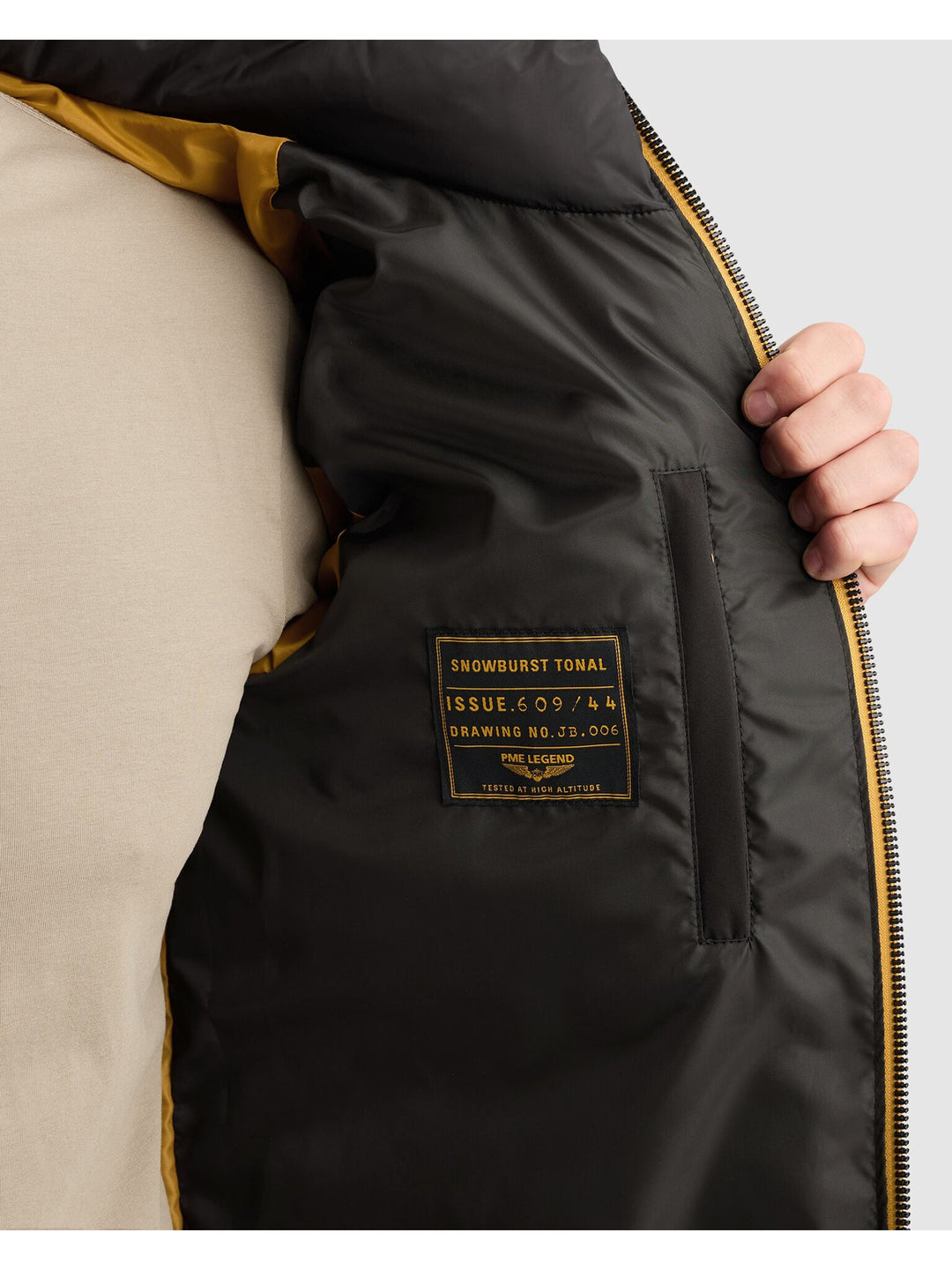 Short jacket AIRSHIP Mach6, Jet Black 9067 Bild 8