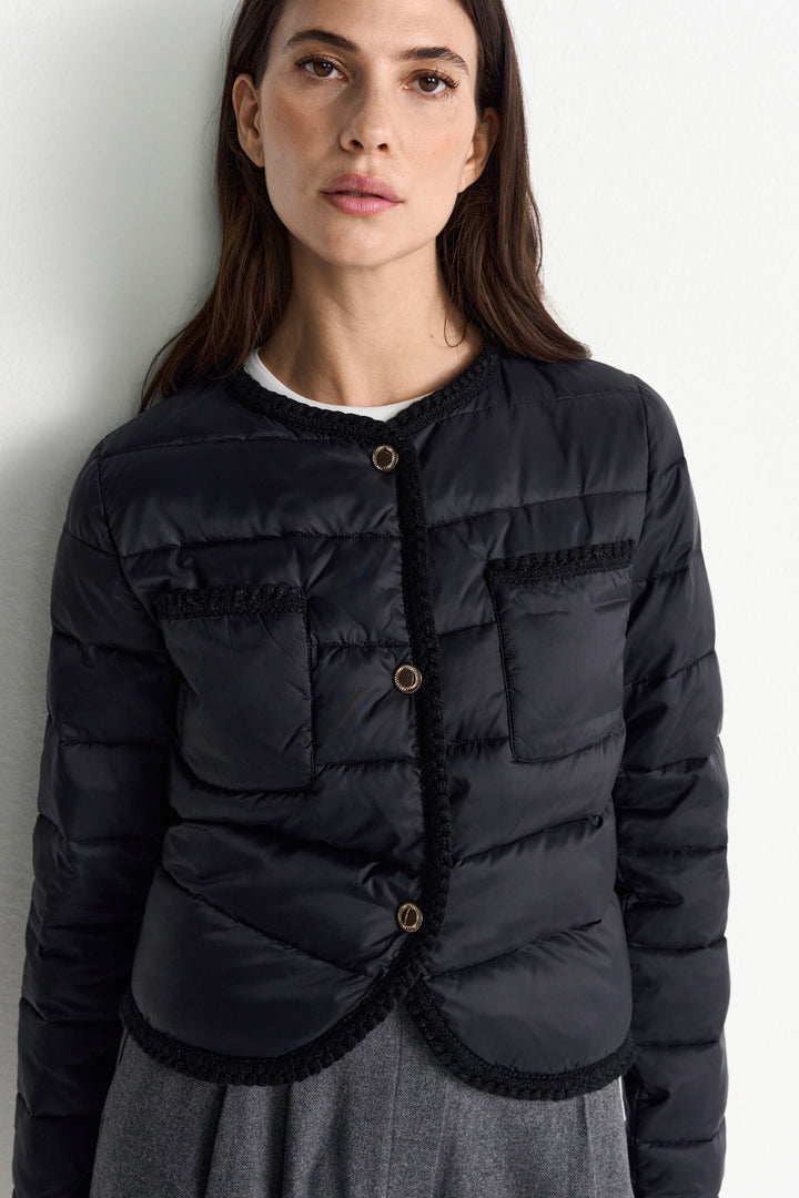 Boxy padded nylon jacket with deco, black 890 Bild 3