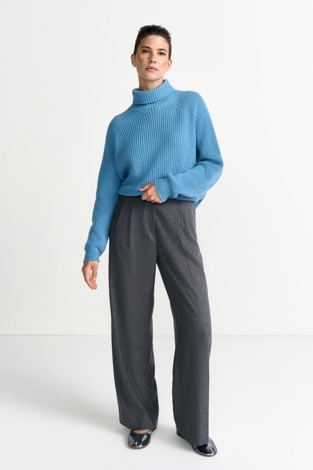 Cozy Crew Turtle Neck, dusty blue 745 Bild 2