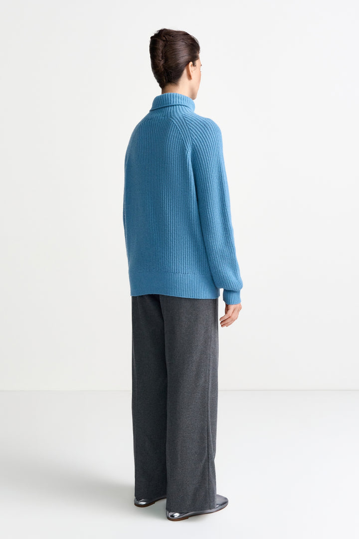 Cozy Crew Turtle Neck, dusty blue 745 Bild 4