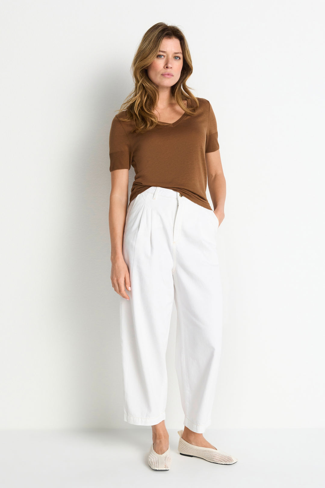 T Fineknit V-Neck Shirt, coconut bark 281 Bild 2