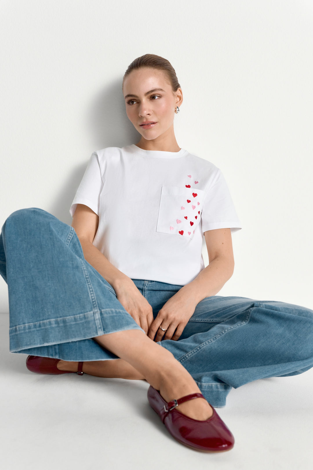 T-Shirt with Hearts, white 100 Bild 3