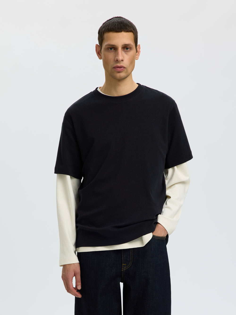 SLMTAJ MID WGT PEACH SS O-NECK TEE, Black 179099 Bild 2
