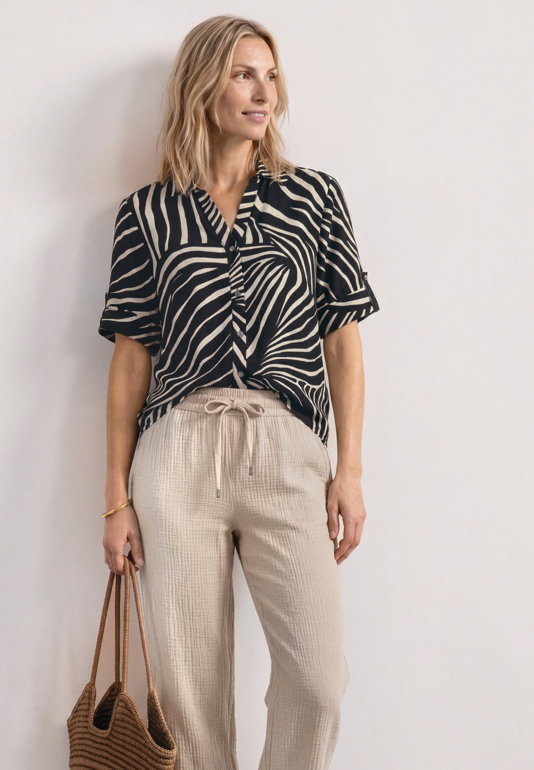 Buttoned shirtcollar blouse w, Black 20001 Bild 3