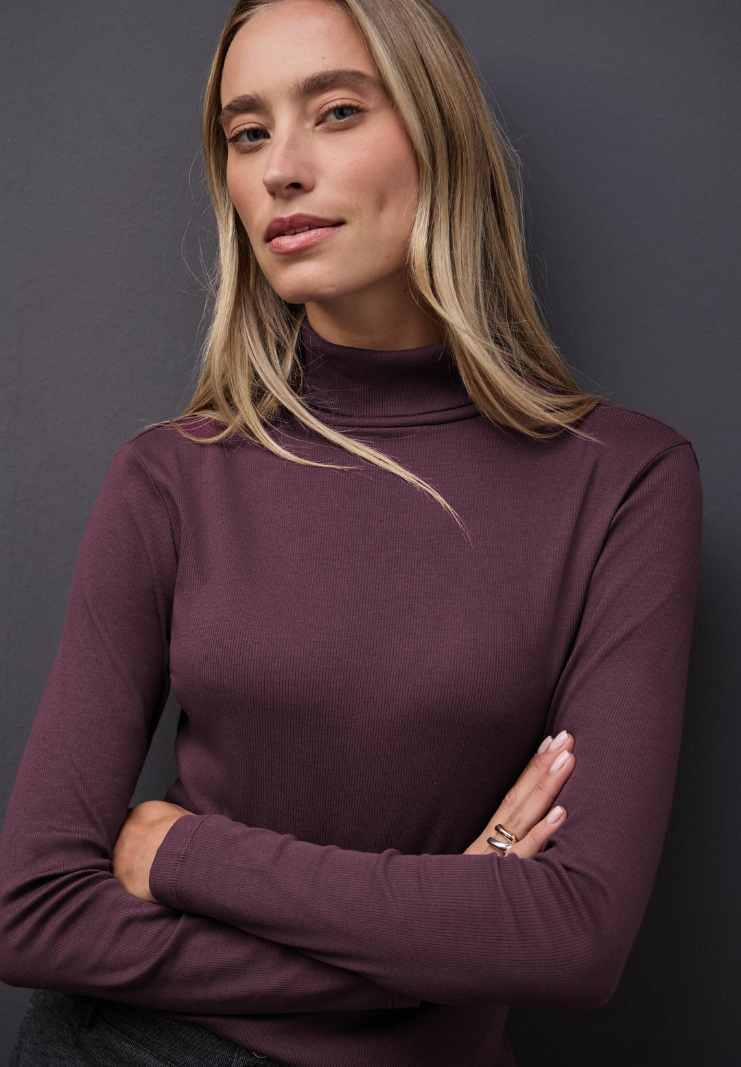 LTD QR basic rib roll neck shi, jazz berry 17151 Bild 6