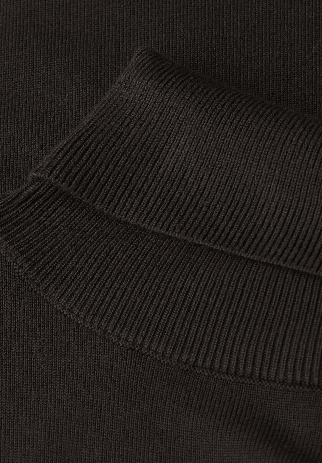 LTD QR_basic roll-neck, darkest brown 17103 Bild 2