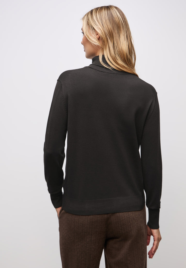 LTD QR_basic roll-neck, darkest brown 17103 Bild 4