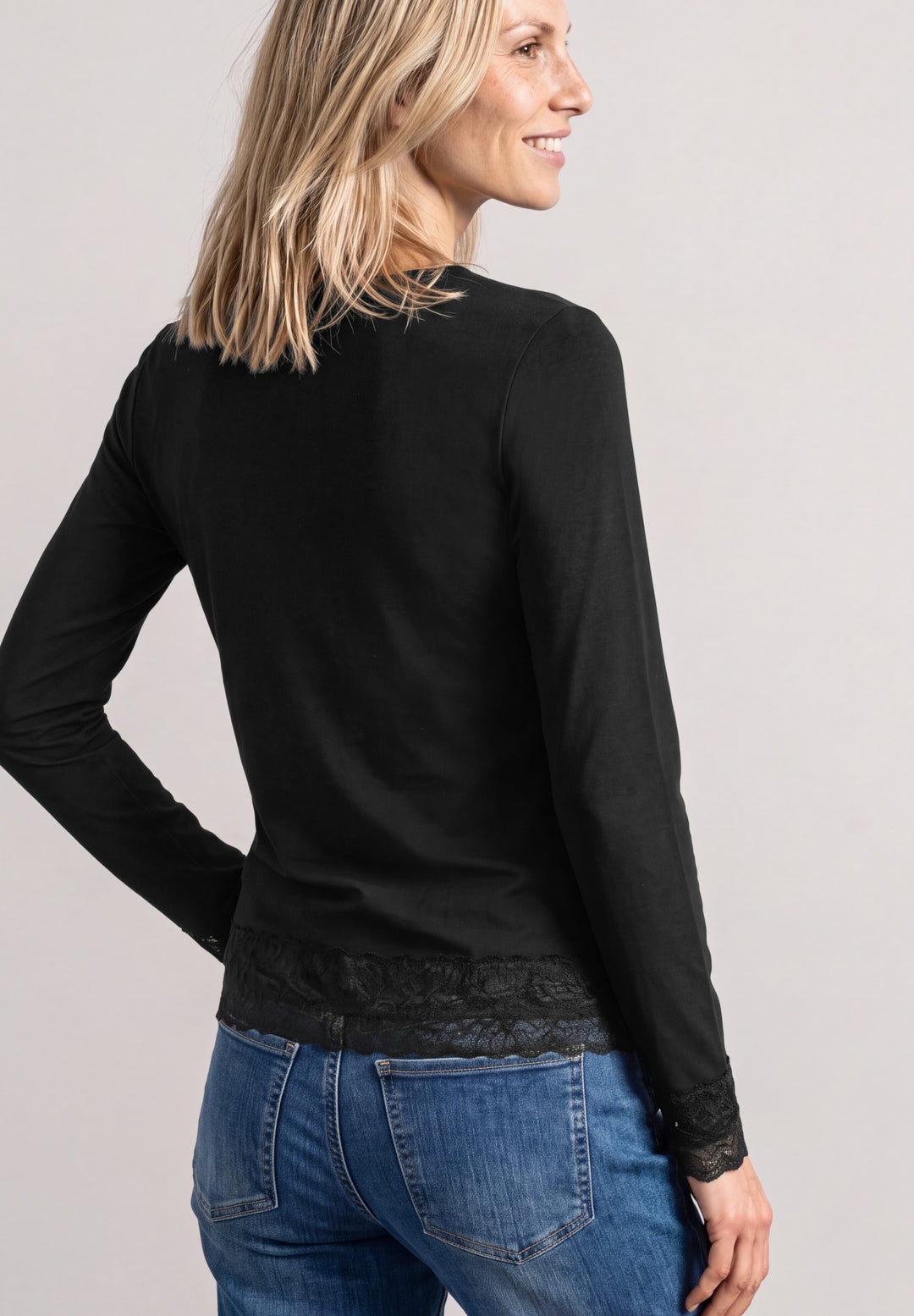 LTD QR basic shirt w.lace cuff, Black 10001 Bild 4