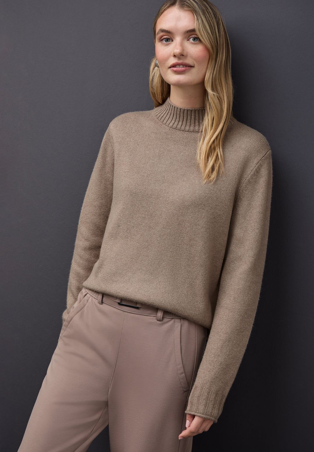 LTD QR_basic sweater turtle, mocha glow mel. 16069 Bild 3