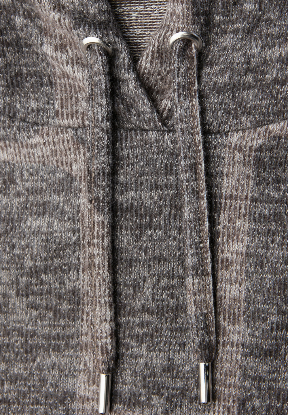 LTD QR cosy printed hoody, darkest brown 27103 Bild 2