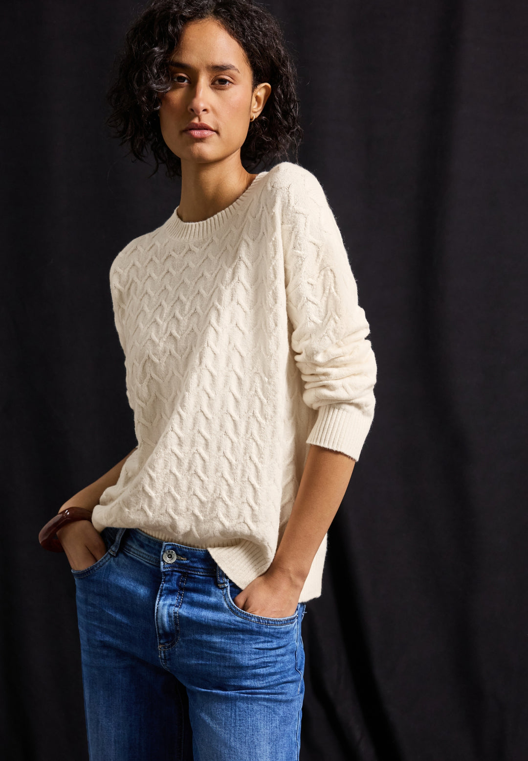 LTD QR_cosy structure sweater, soft beige 16351 Bild 4