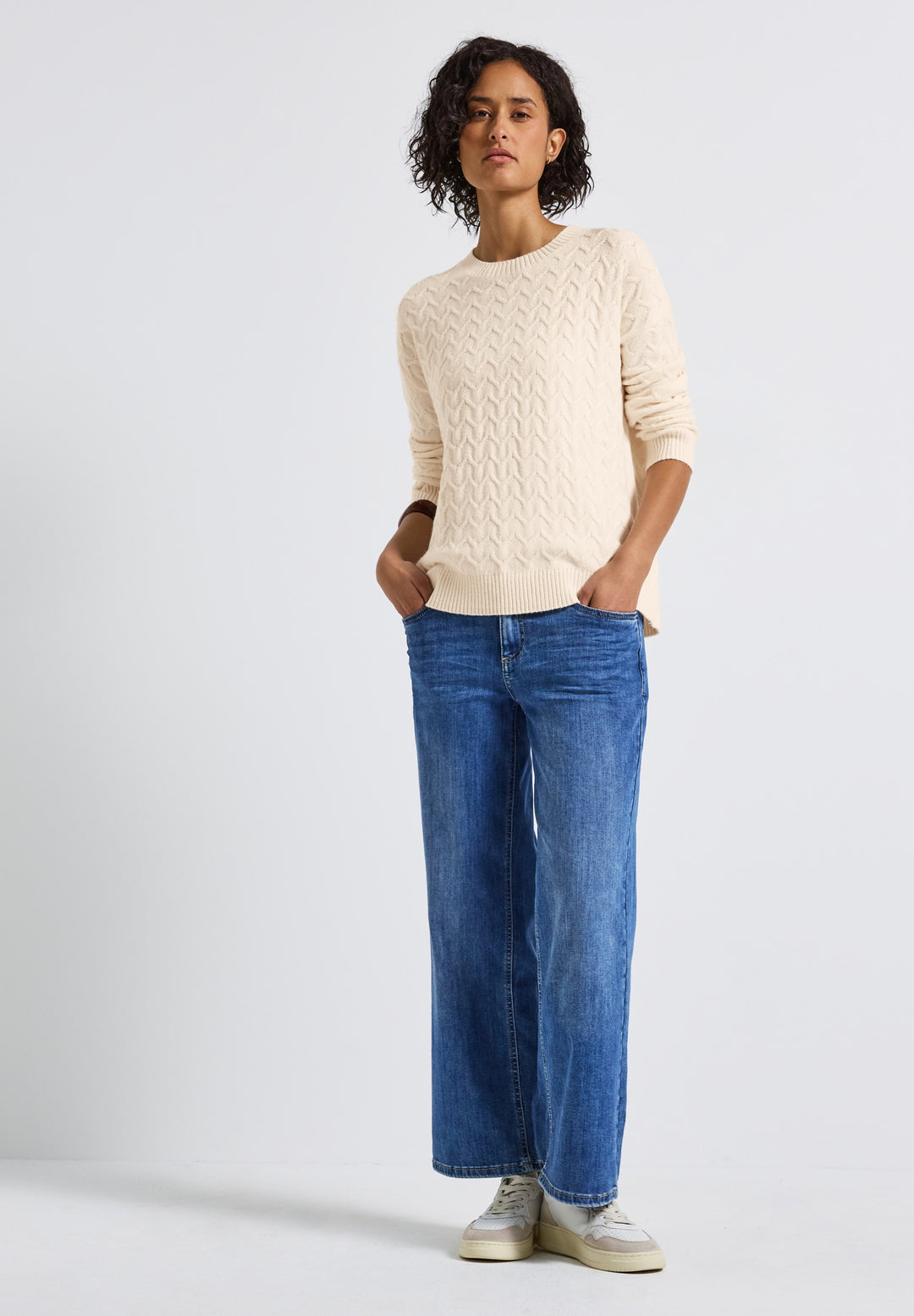LTD QR_cosy structure sweater, soft beige 16351 Bild 7