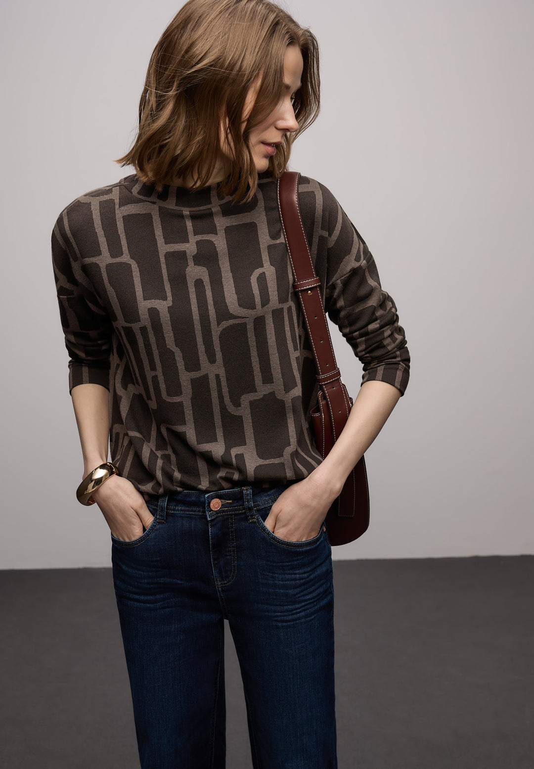 LTD QR dessin turtle neck shir, darkest brown 27103 Bild 3