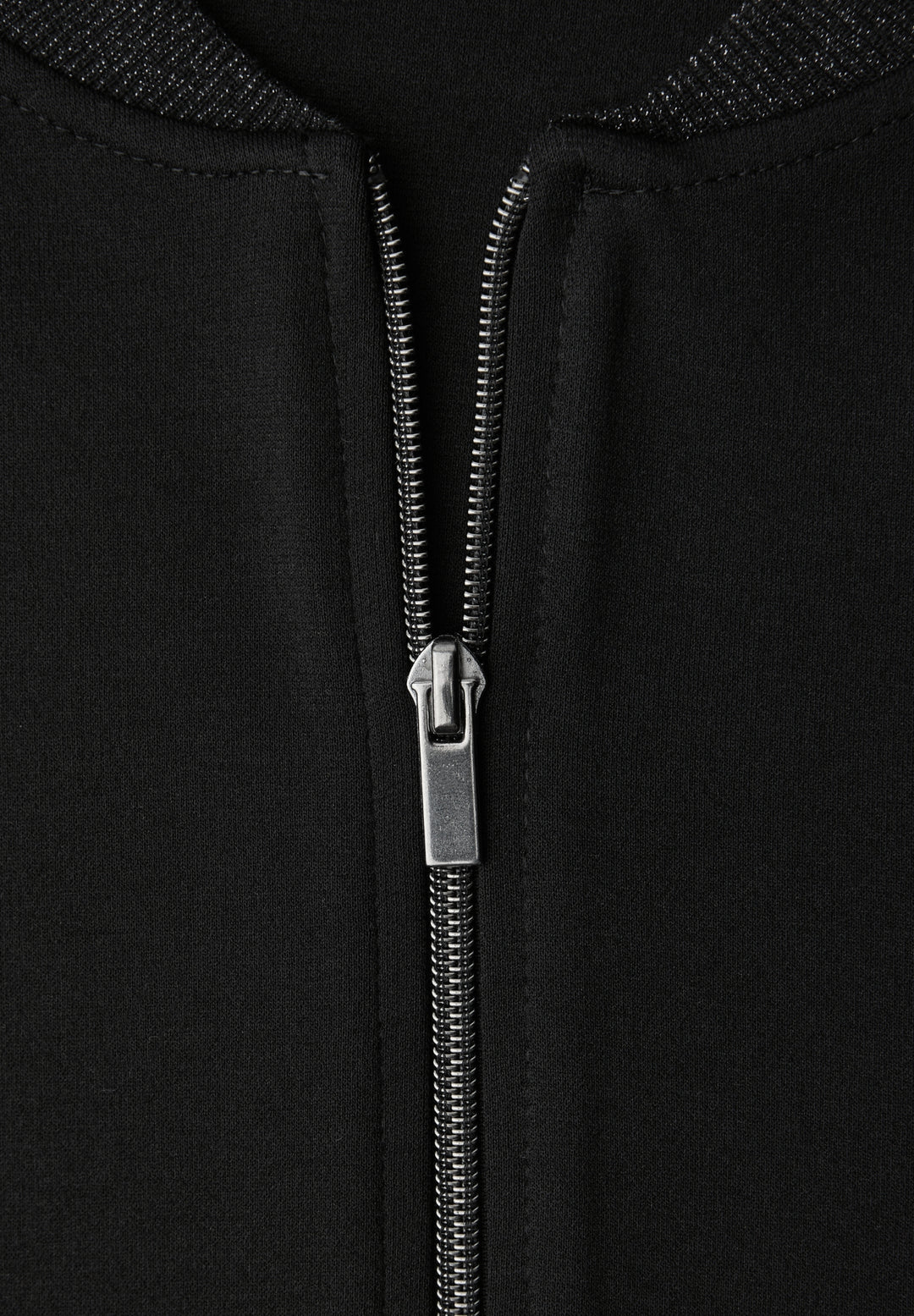 LTD QR interlock jacket w.shin, Black 10001 Bild 2