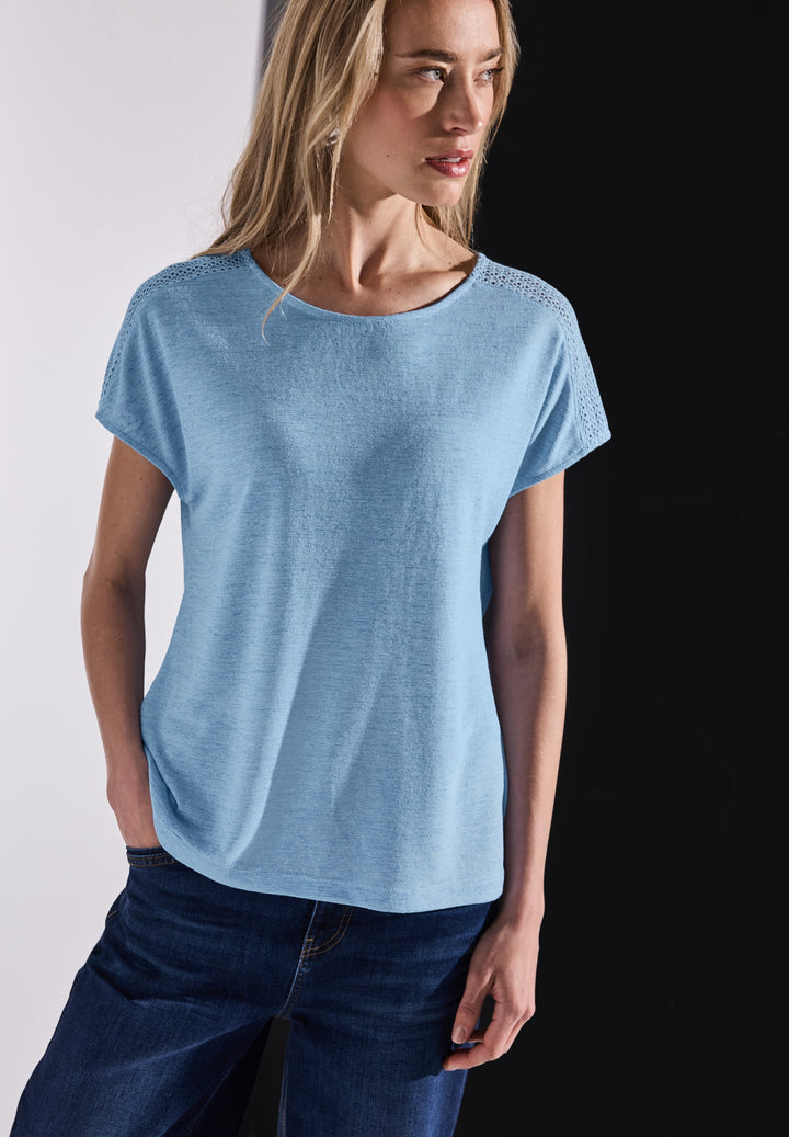 LTD QR linen look shirt w.lace, serenity blue 16266 Bild 3