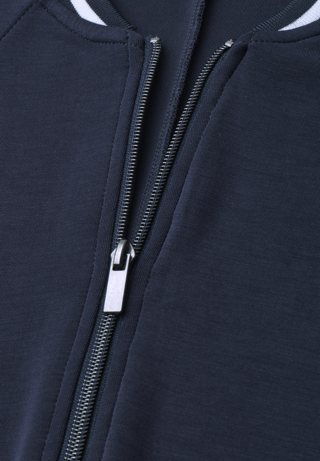 LTD QR silk look jacket w.kick, darkest blue 17915 Bild 2