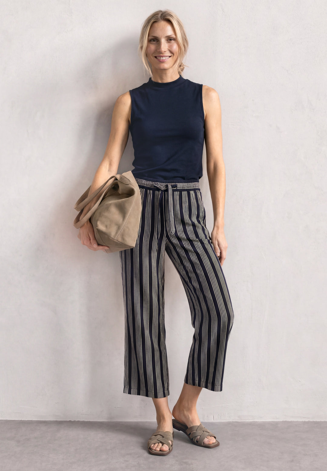 LTD QR silk look rib turtle ne, darkest blue 17915 Bild 6