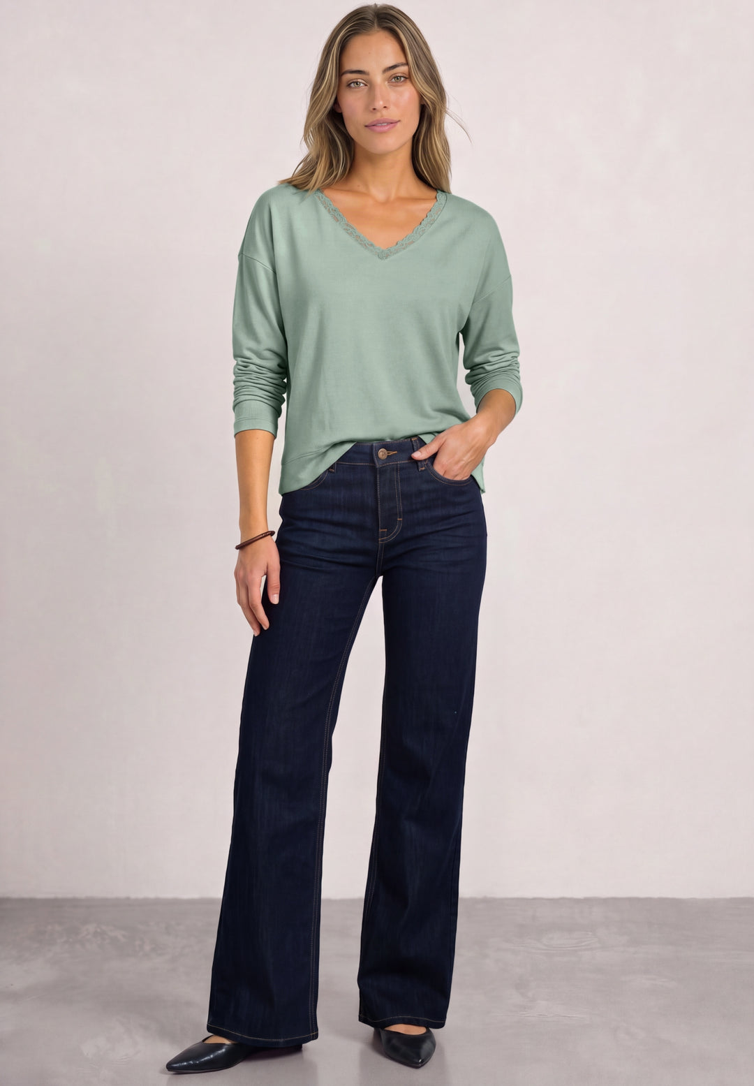 LTD QR soft shirt w.lace colla, eucalyptus green 18100 Bild 5