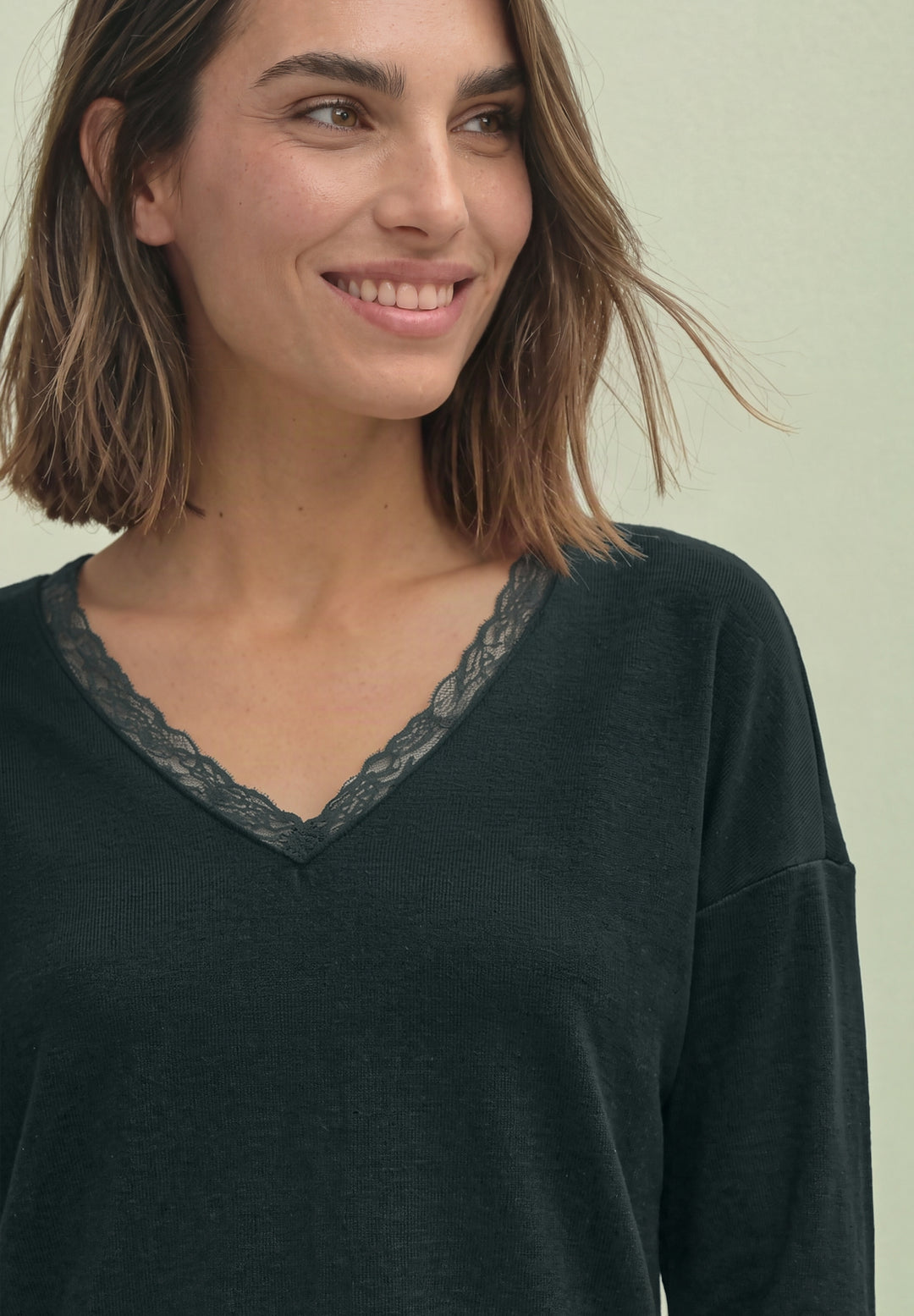 LTD QR soft shirt w.lace colla, stormy green 18101 Bild 6