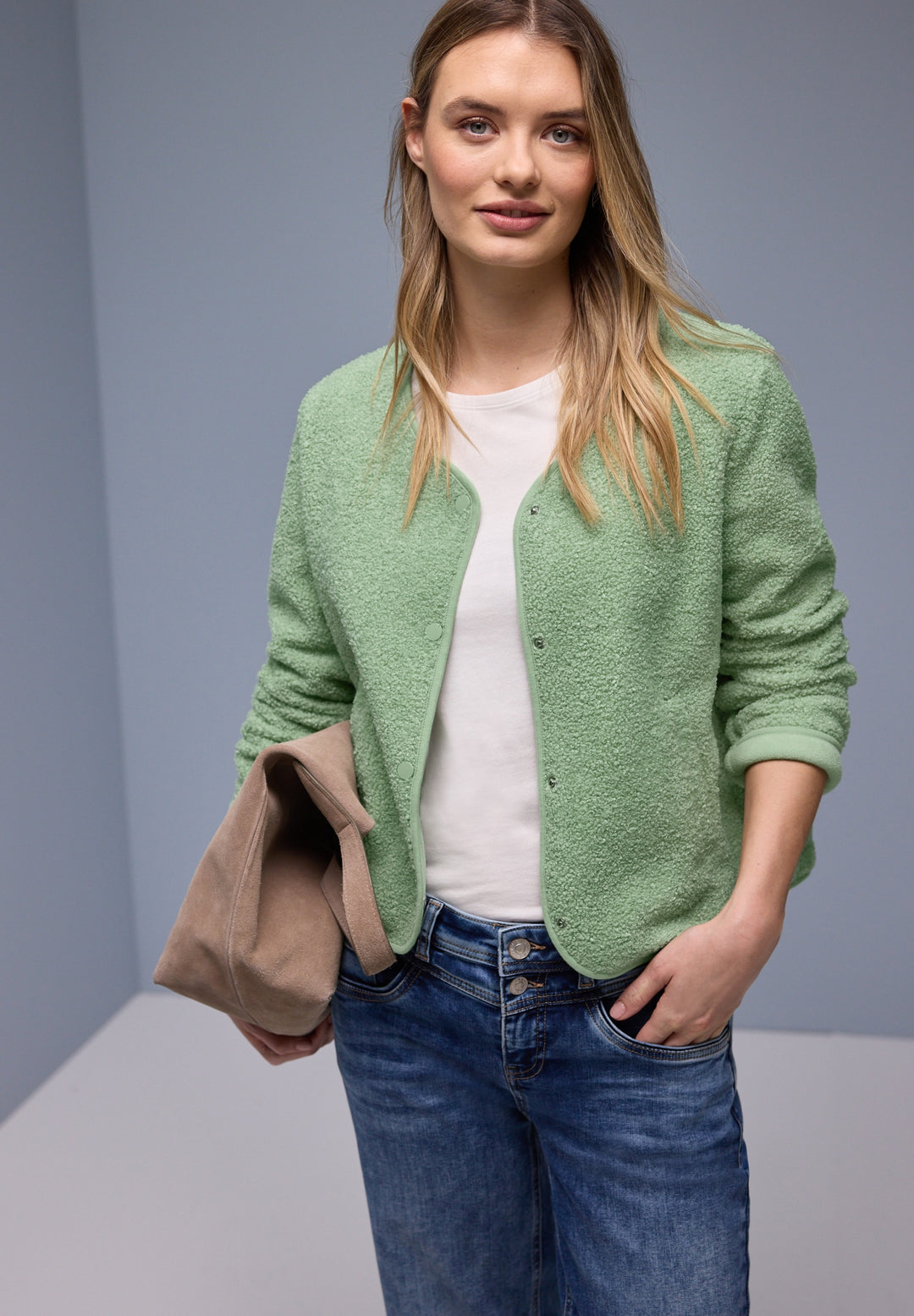MH_QR_cool teddy jacket, pale mint green 17302 Bild 3