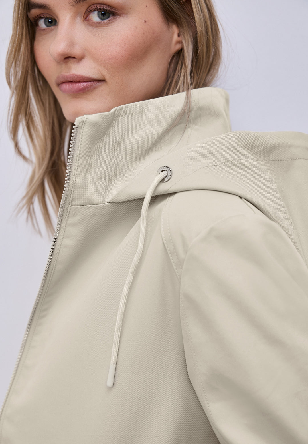 Mid Length Parka w. Hoody, powder beige 14347 Bild 7