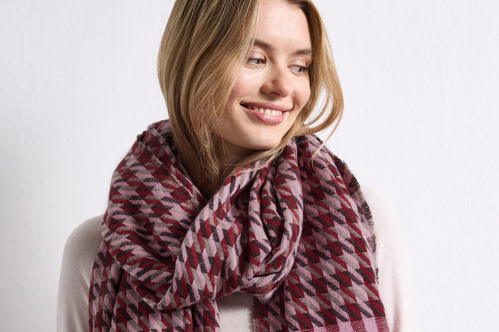 OP_ Multicolor Houndstooth, vintage red 30678 Bild 3